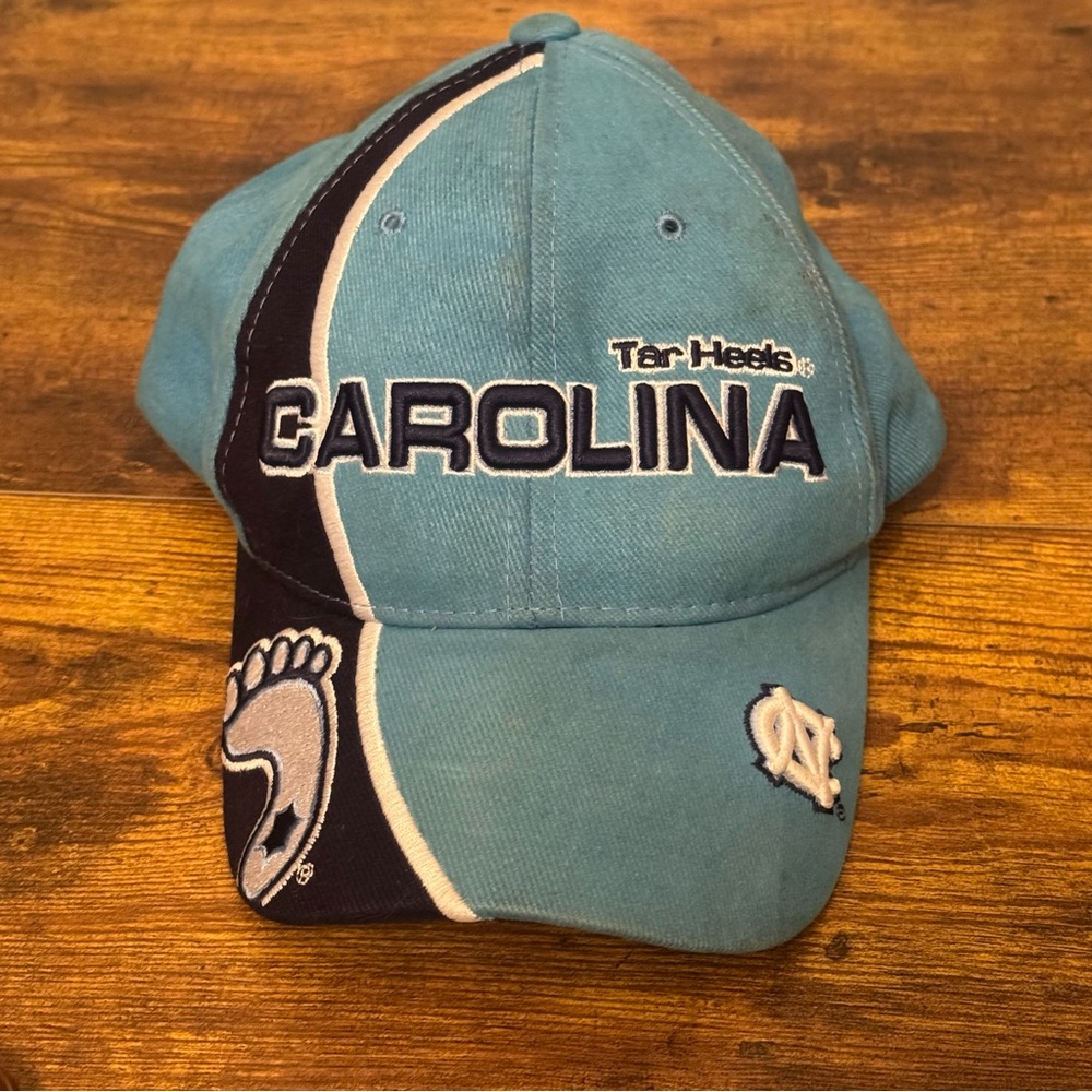 Colosseum UNC Tar Heels Carolina Hat Embroidered Big‎ Logo Adjustable Cap
